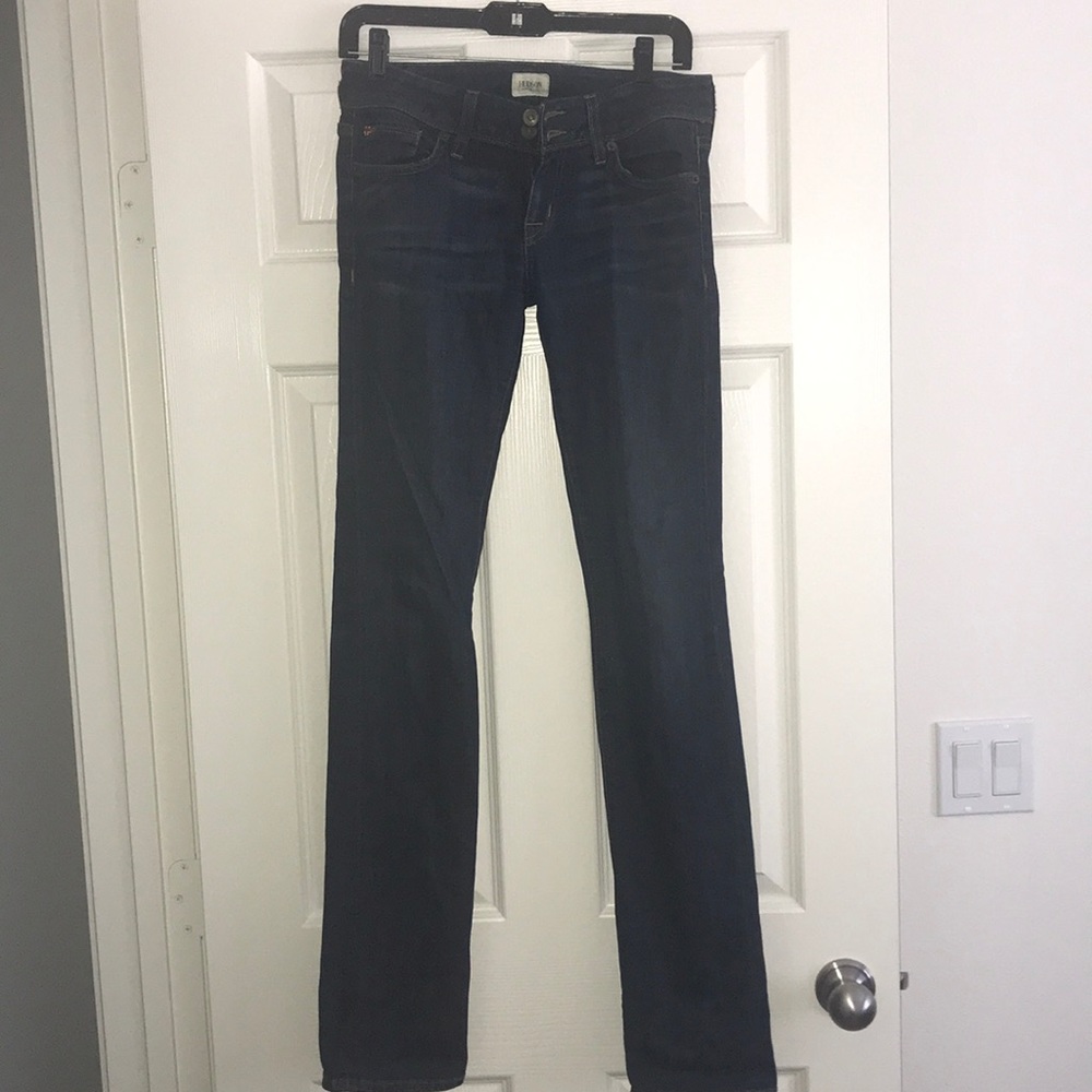 Hudson low rise skinny/straight leg
